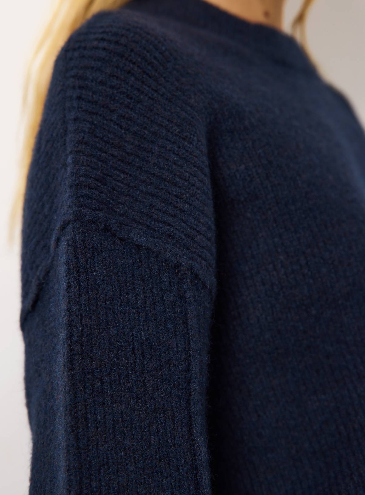 Navy Ribbed Fisherman Crew Neck Jumper M - Image 3